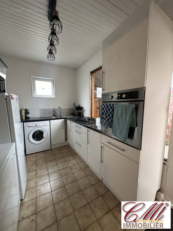Maison 148 m² à Saint-Remy-En-Bouzemont-Saint-Genest-Et-Isson  - photo 3