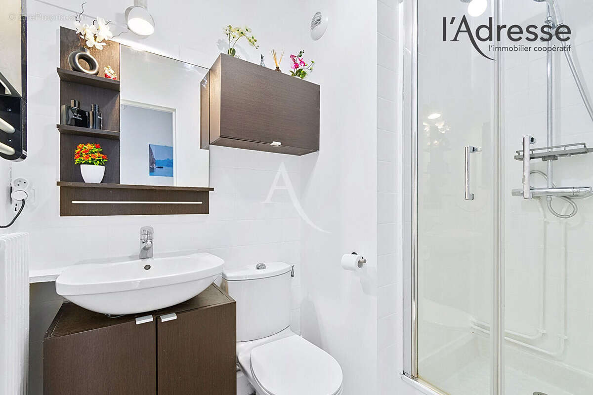 Appartement à SURESNES