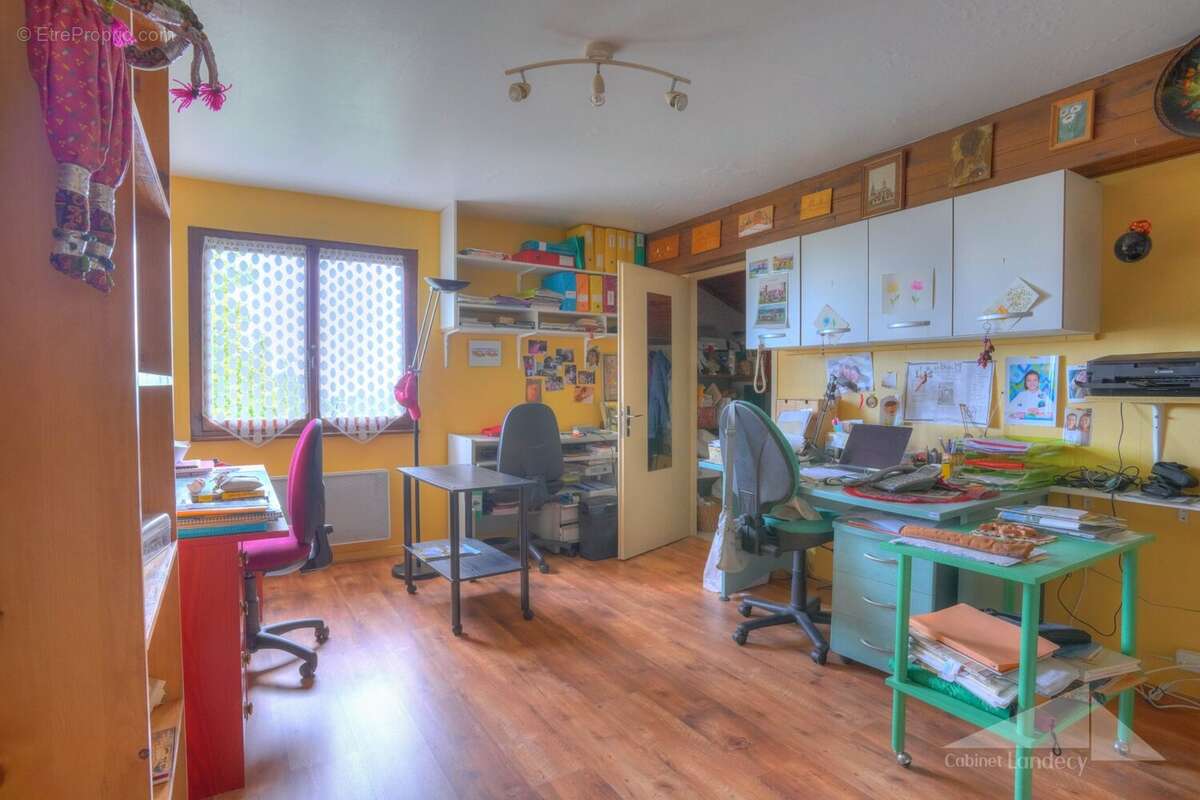Maison à GEX