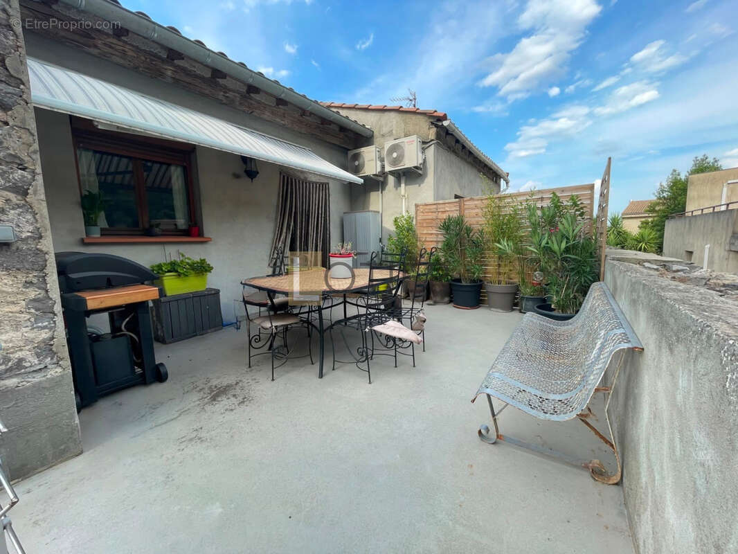 Nouveauté à capendu   maison 140 m2 avec piscine, garage et espace indépendant - photo 4