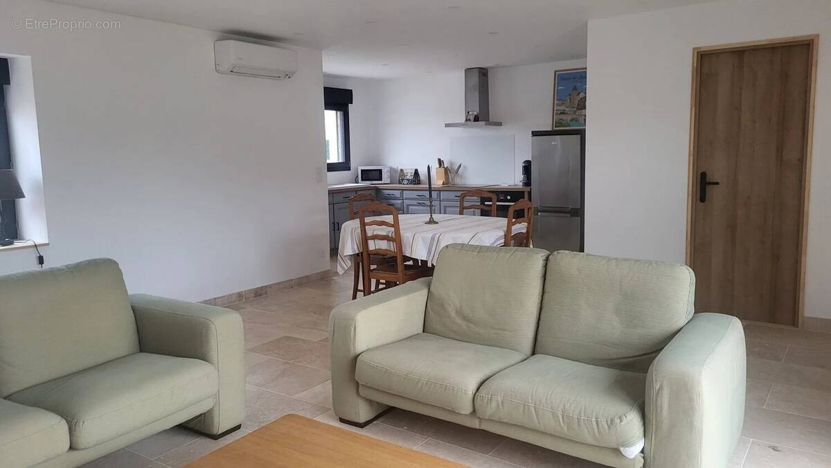 Maison à CRECHES-SUR-SAONE