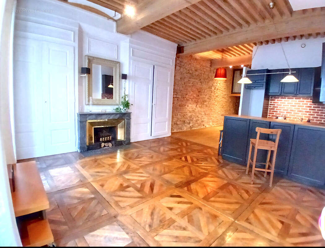 Appartement à LYON-2E