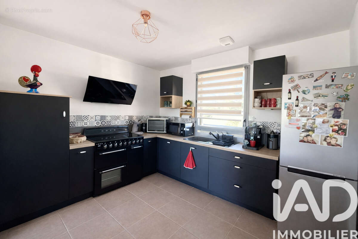 Photo 2 - Maison à THURINS