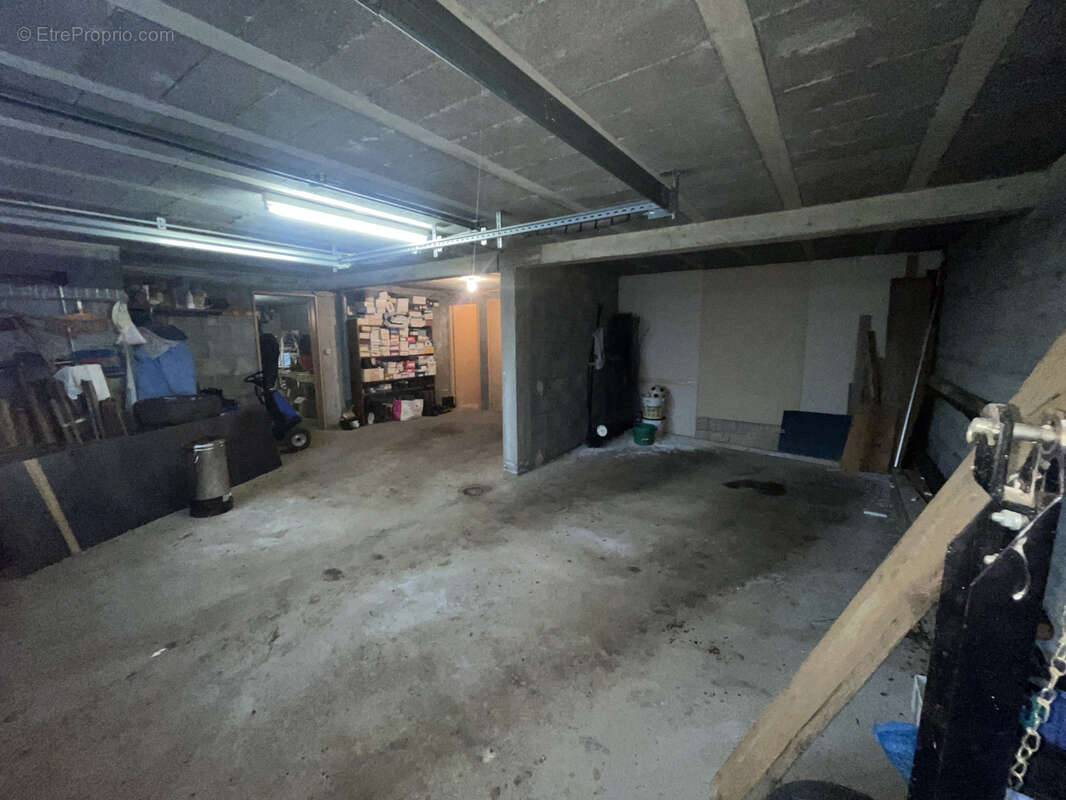 Maison familiale de 170 m2   Vue dégagée et fort potentiel - photo 29