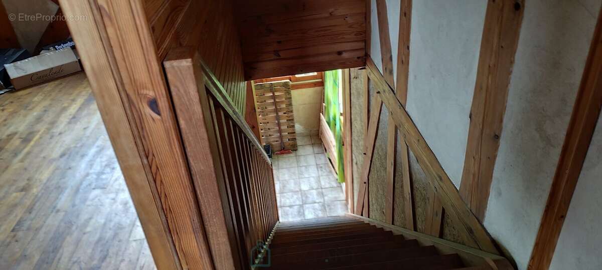 Maison bio climatique 6 pièces à rénover sur terrain 2500 m² - photo 18