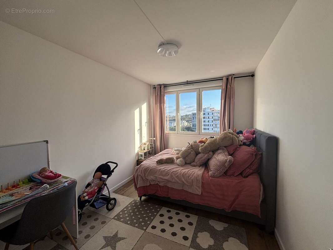 Appartement à CHELLES