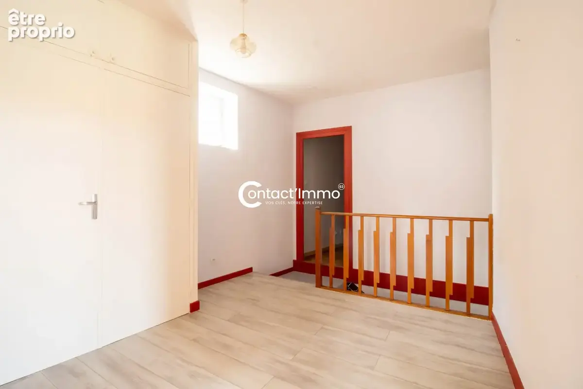Maison 5 pièces 107 m² à vendre à Artonne (63460) - photo 4