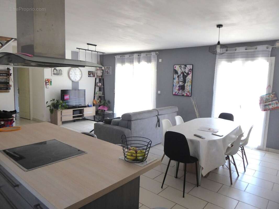 Maison à SERMERIEU