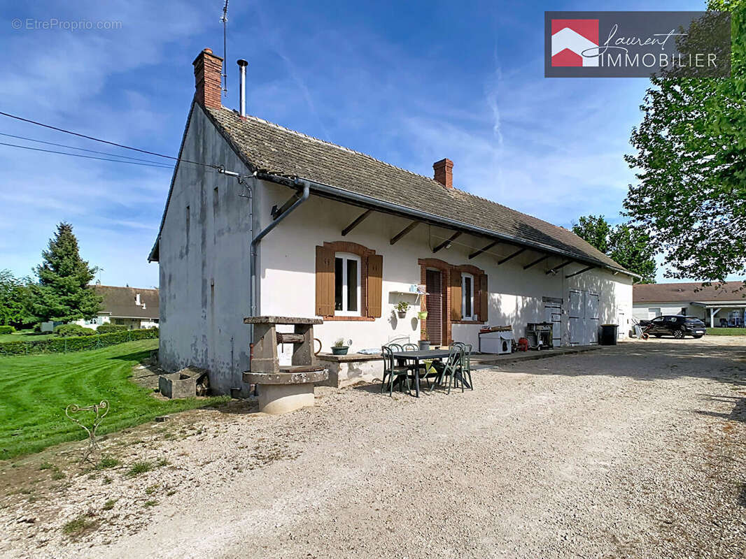 Maison à SIMANDRE