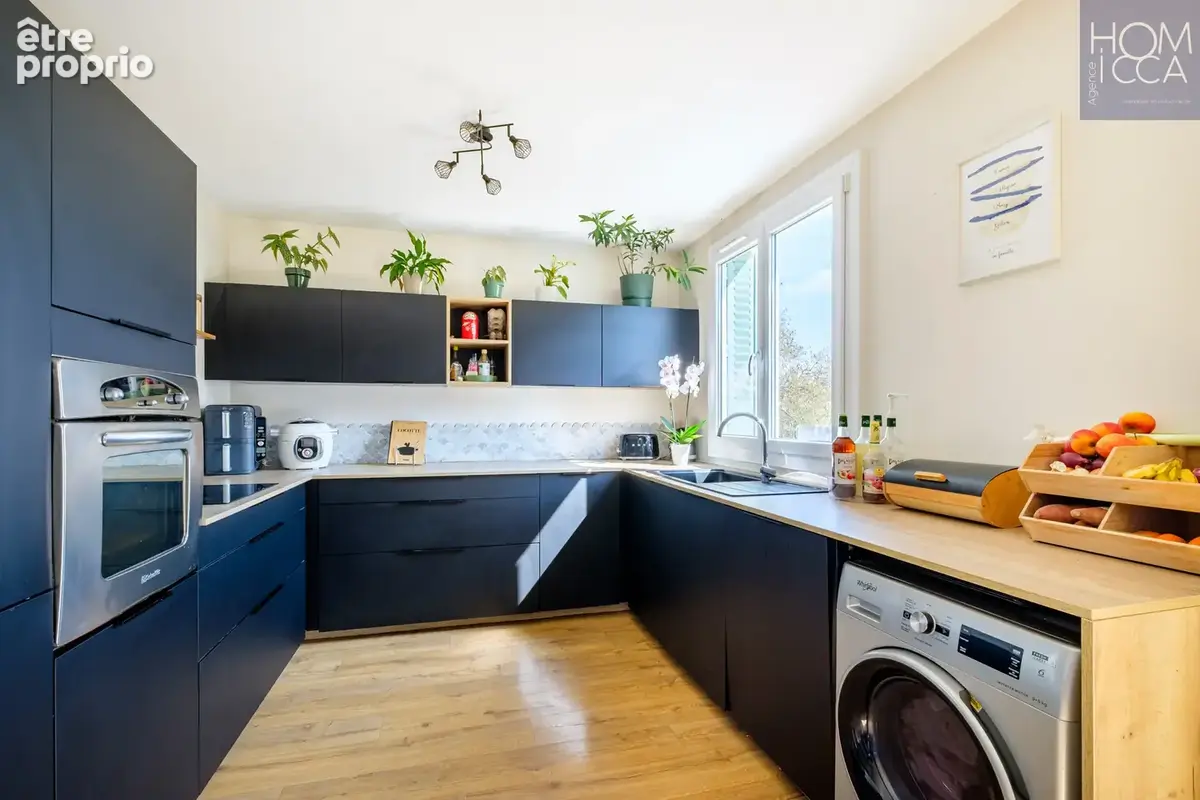 A vendre appartement t3 quartier de vaise - photo 2