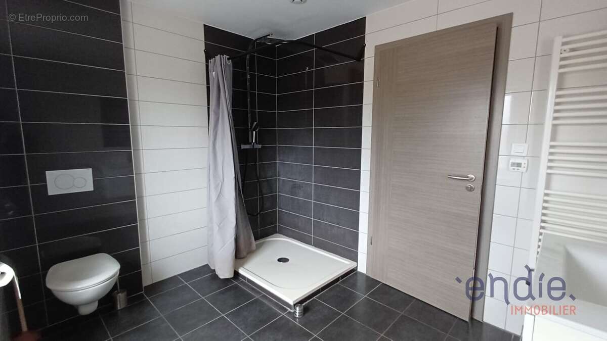 Maison de caractère avec dépendance de 150 m²  Terrain de 27,26 ares - photo 17
