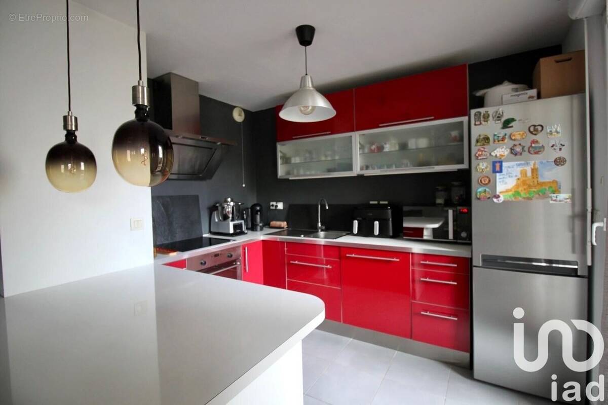 Photo 1 - Appartement à MARSEILLE-16E