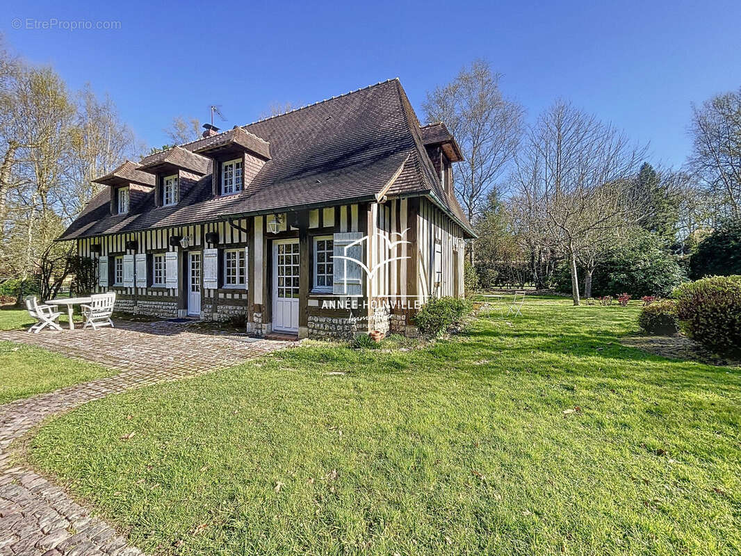 Maison à SAINT-GATIEN-DES-BOIS