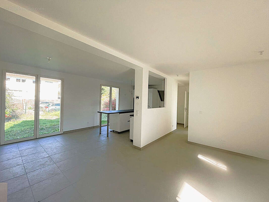 Maison à SAINT-PRIX