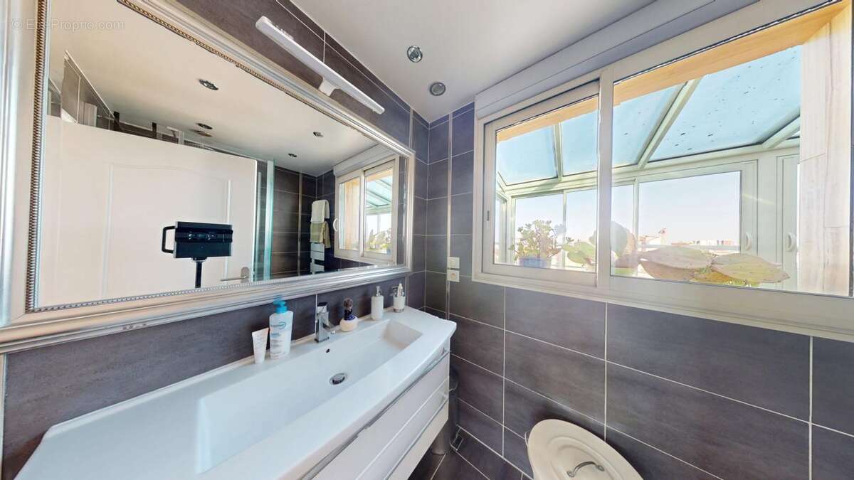 Appartement à ASNIERES-SUR-SEINE