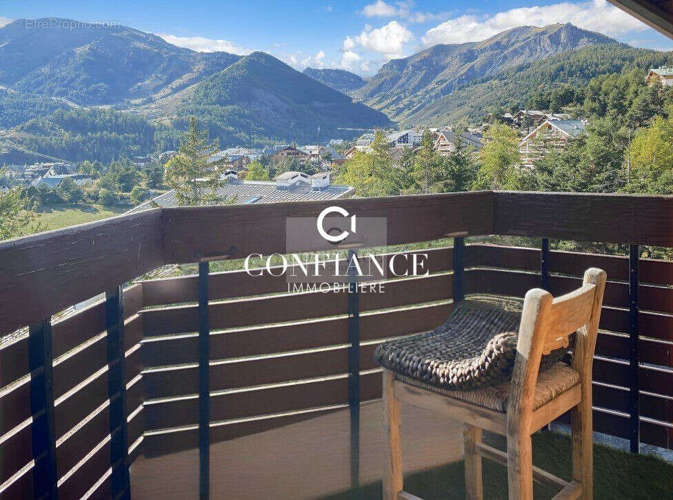 Appartement à SAINT-ETIENNE-DE-TINEE