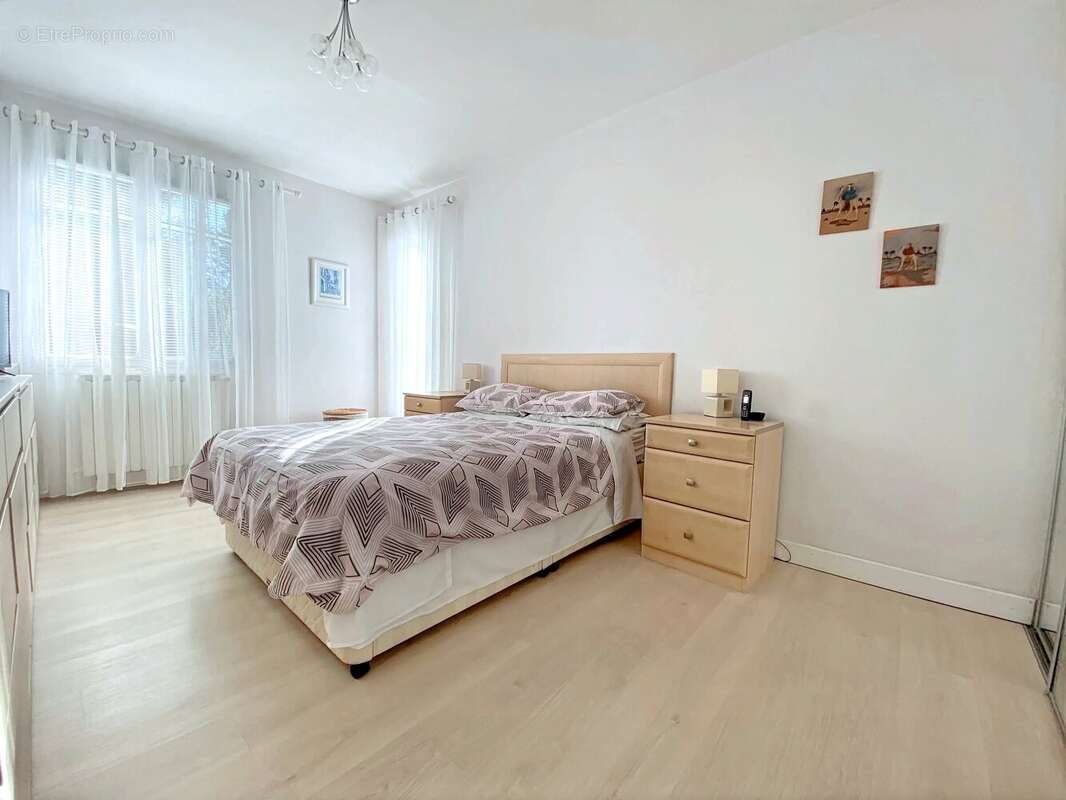 Maison à MONFLANQUIN