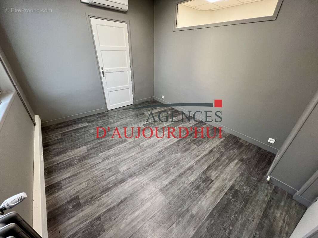 Commerce à VILLERS-BOCAGE