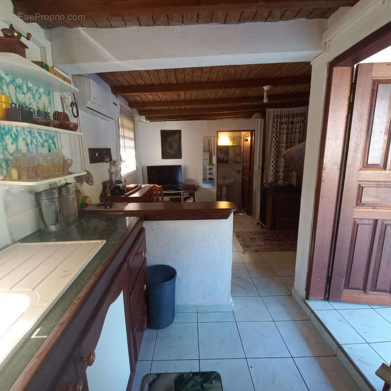 Maison à PETIT-BOURG