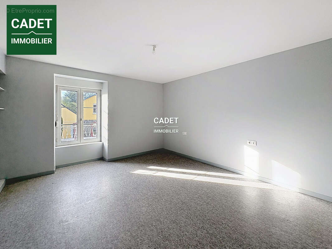 Maison à LA LUCERNE-D'OUTREMER