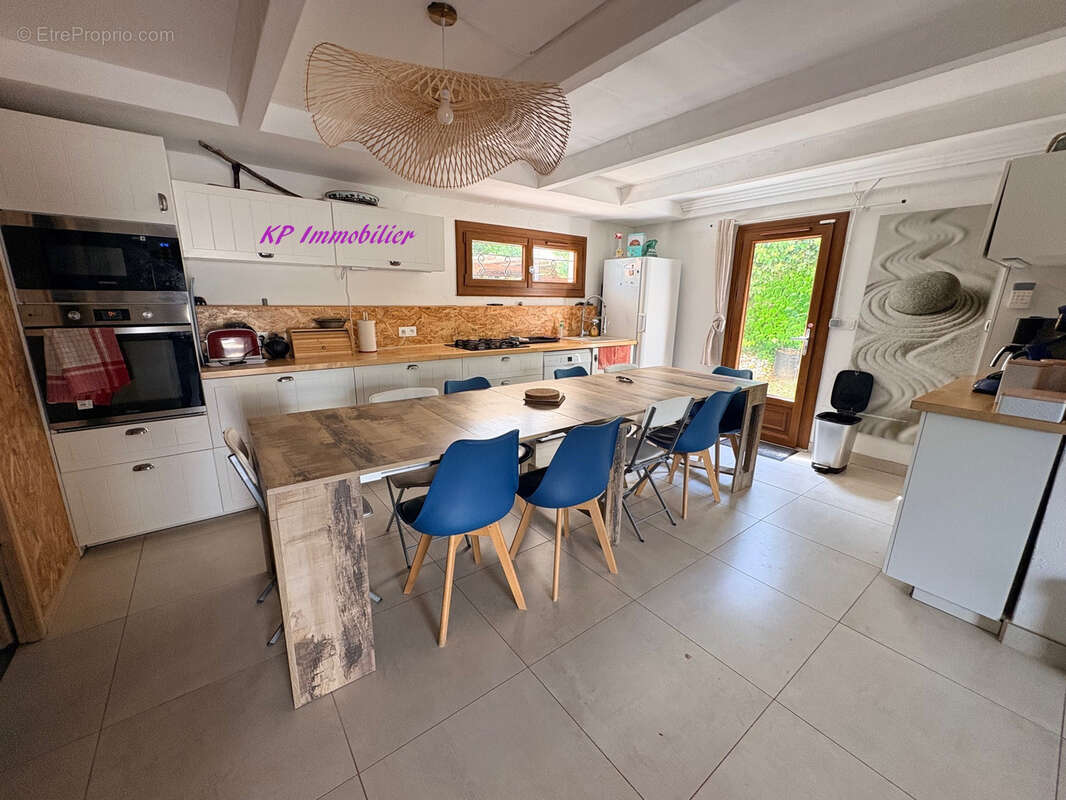 Villa 7 pièces de 184m2 avec piscine - photo 4