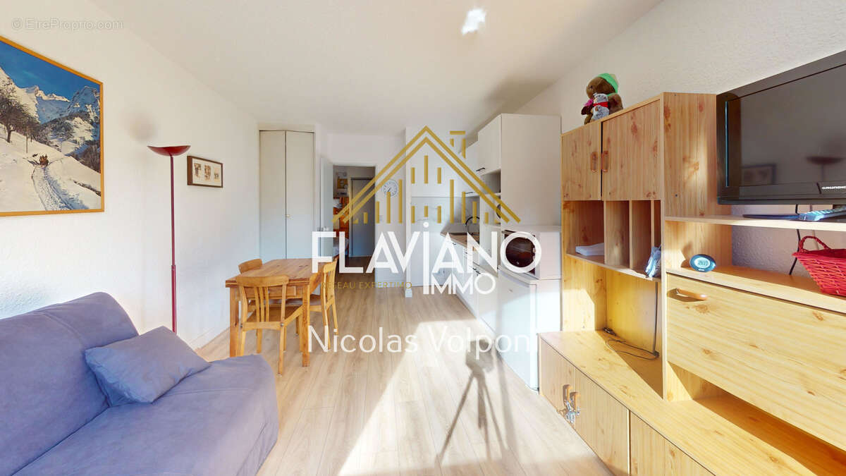 Appartement à LES THUILES