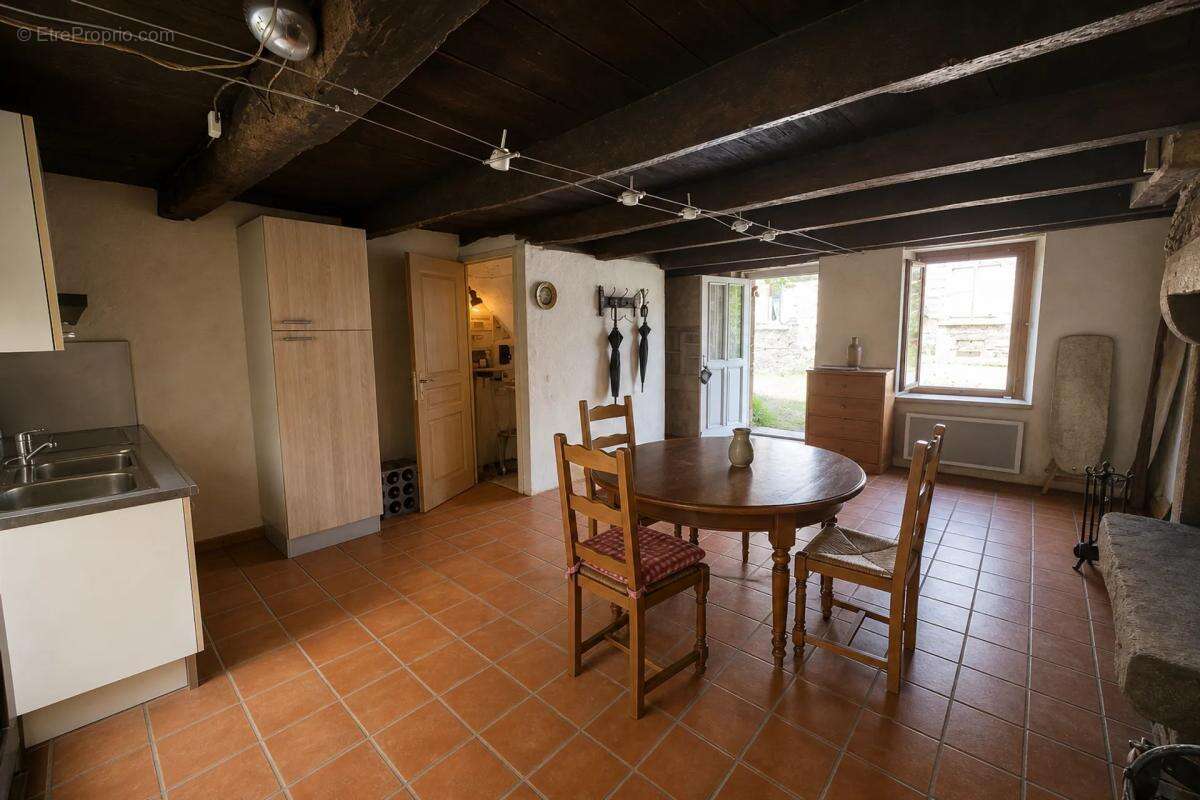 Maison de 4 pièces de 92 m² à Cheissoux - photo 2