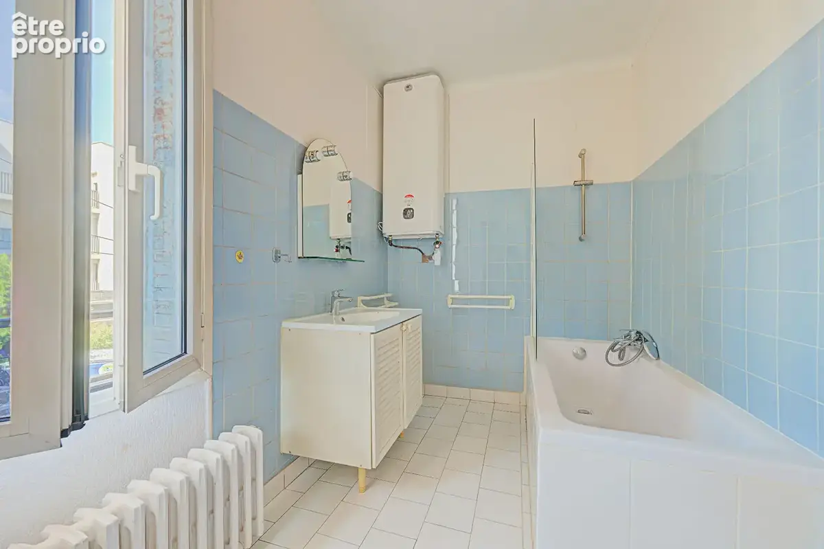 *** EXCLUSIVITÉ - RARE À LA VENTE - Maison en Meulière à rénover  de 162 m² au sol et 146 m² habitable -  6 chambres possibles * - photo 10