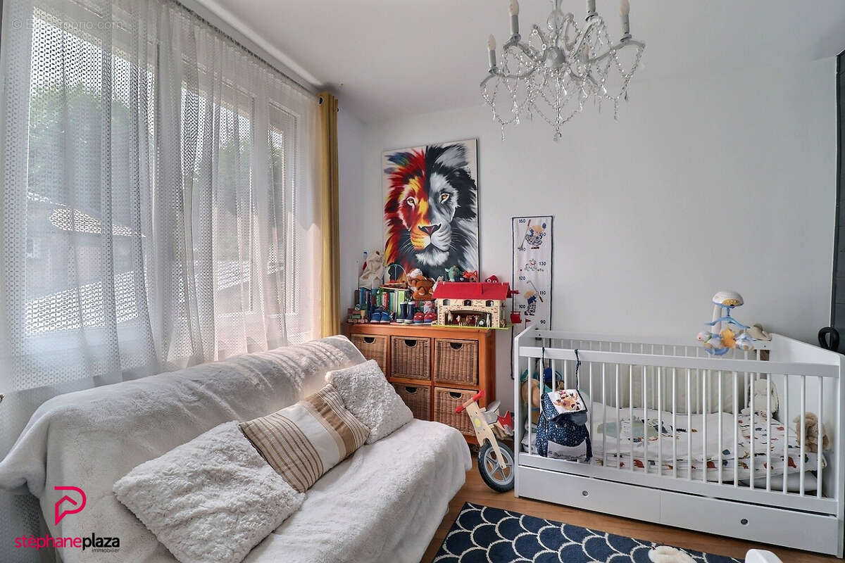 Appartement à CHAVILLE