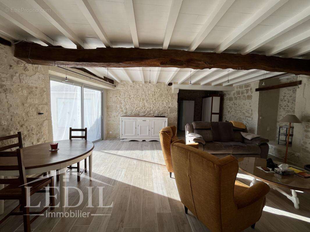 Maison à MOUCHAN