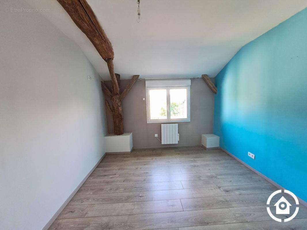 Maison à SAINTE-SEVERE