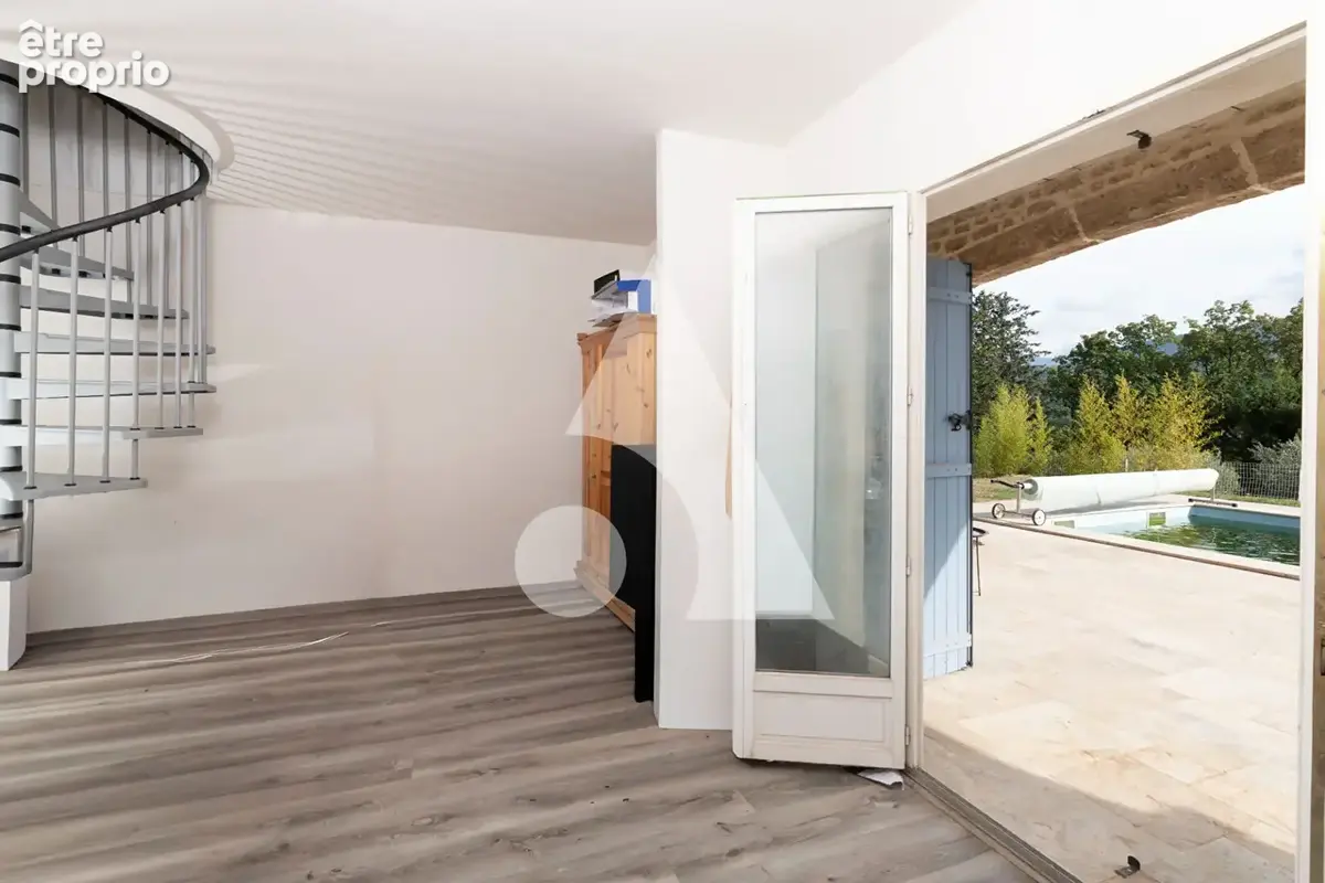 Auriol, moulin du redon, villa 136 m², 4 chambres, piscine, vue dégagée - photo 13