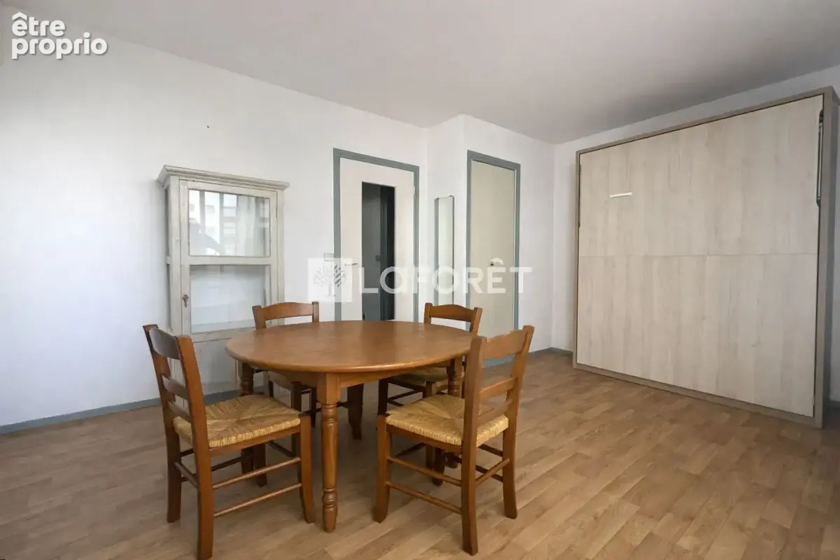 Royan Studio en rez-de-chaussée avec grand balcon  29 m² - photo 2