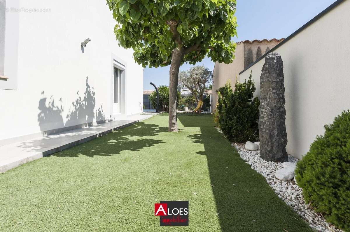 Maison à AIGUES-MORTES