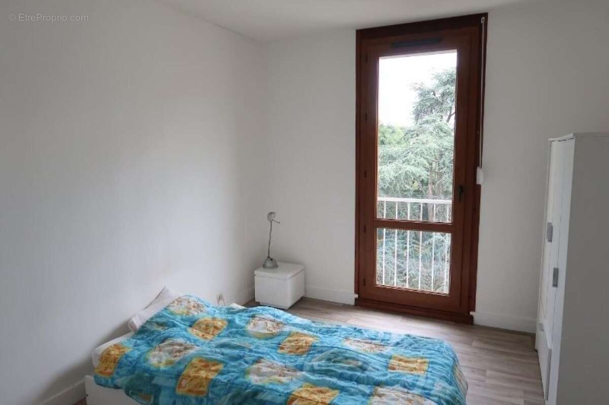 Appartement 64 m² à Chilly-Mazarin  - photo 4