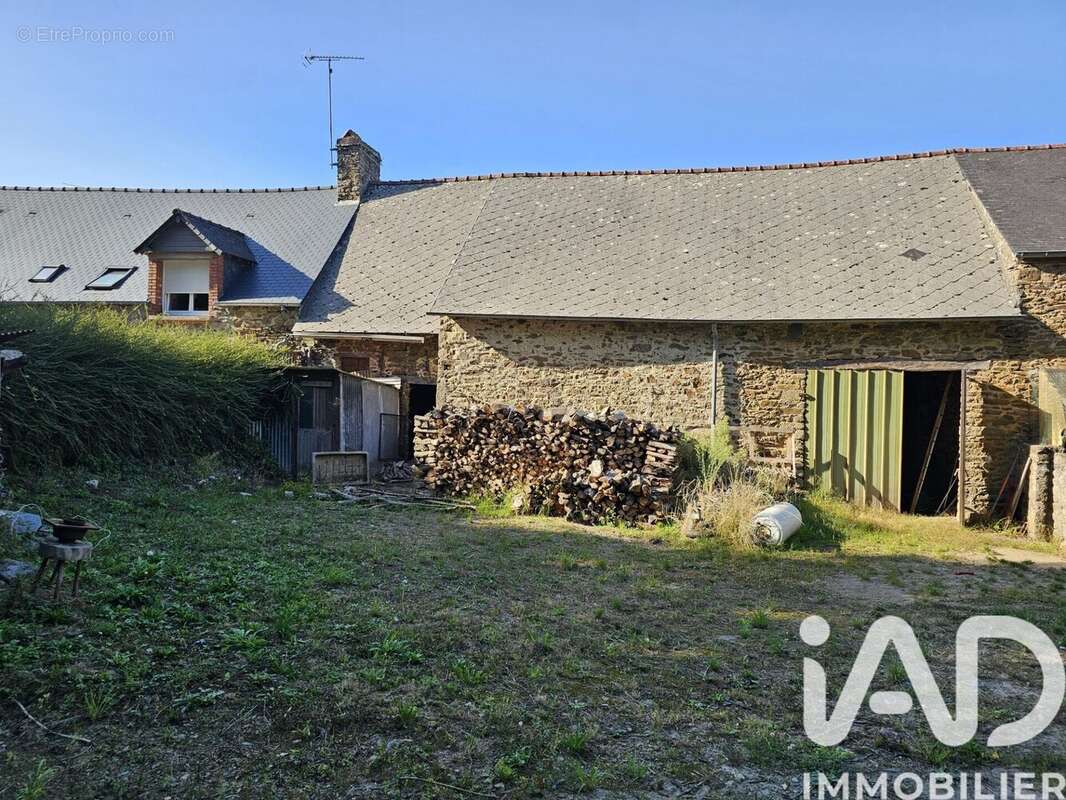 Photo 9 - Maison à SAINT-BROLADRE