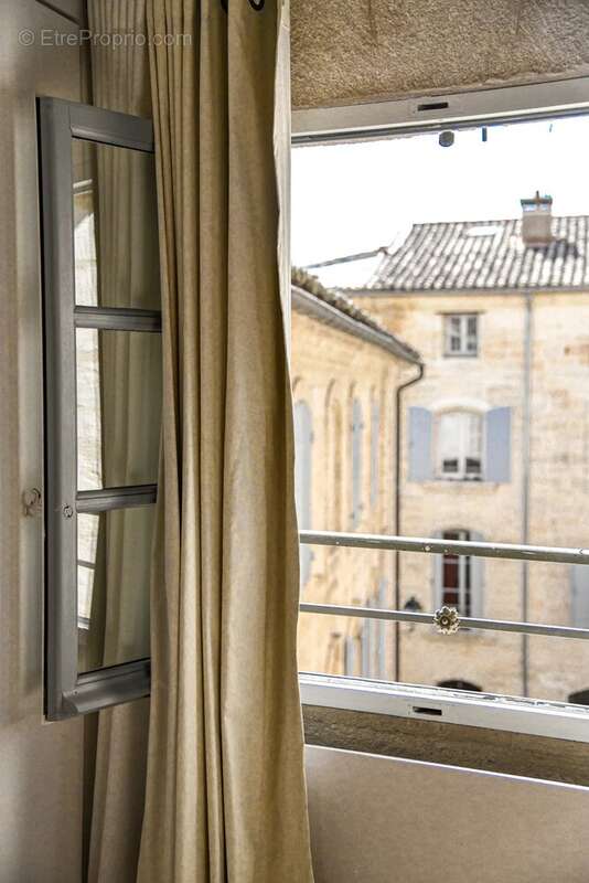 Superbe appartement dans le centre d'Uzès avec jardin - photo 3