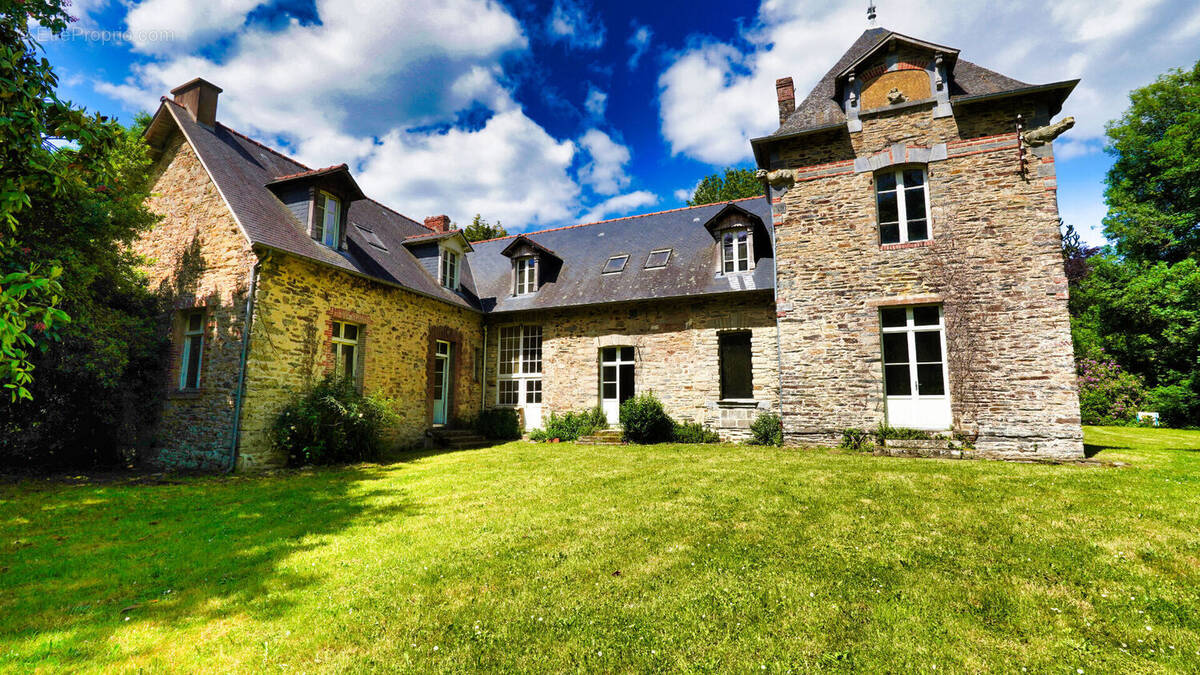 Maison à LES FOUGERETS