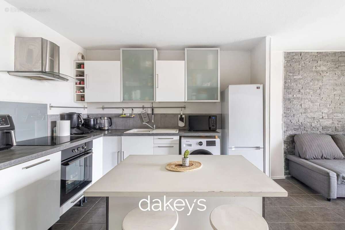 Appartement à MARSEILLE-14E