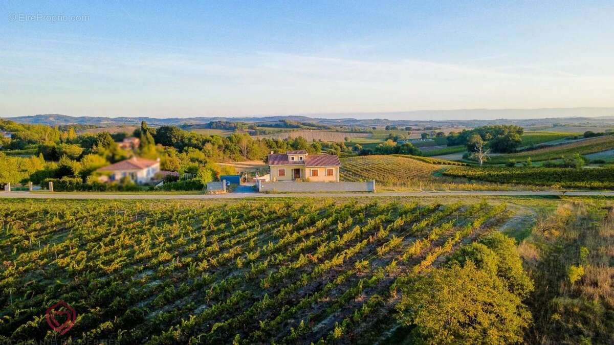 Maison à BELVEZE-DU-RAZES