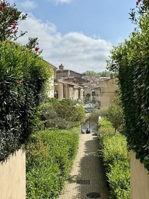 Appartement à POUSSAN