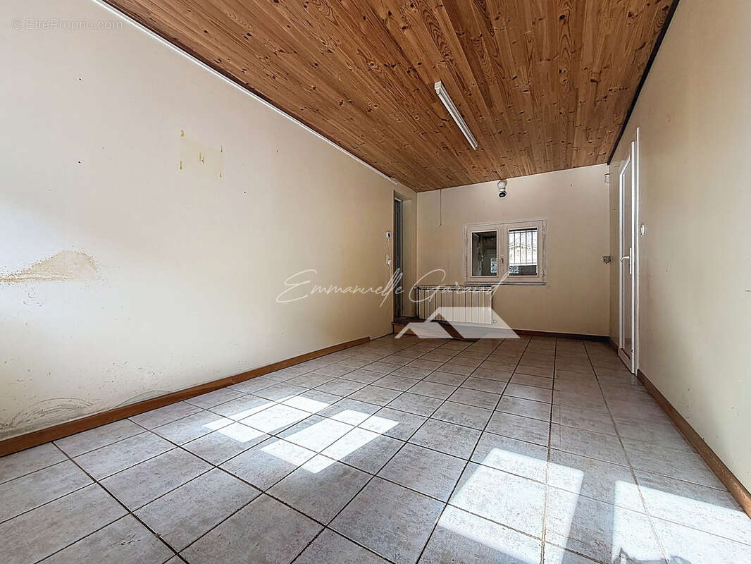 Maison familiale avec garage et grand jardin // Plain-pied - photo 14