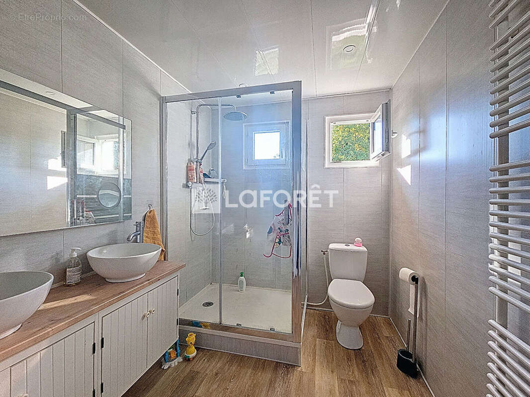 Maison à LA VILLE-DU-BOIS