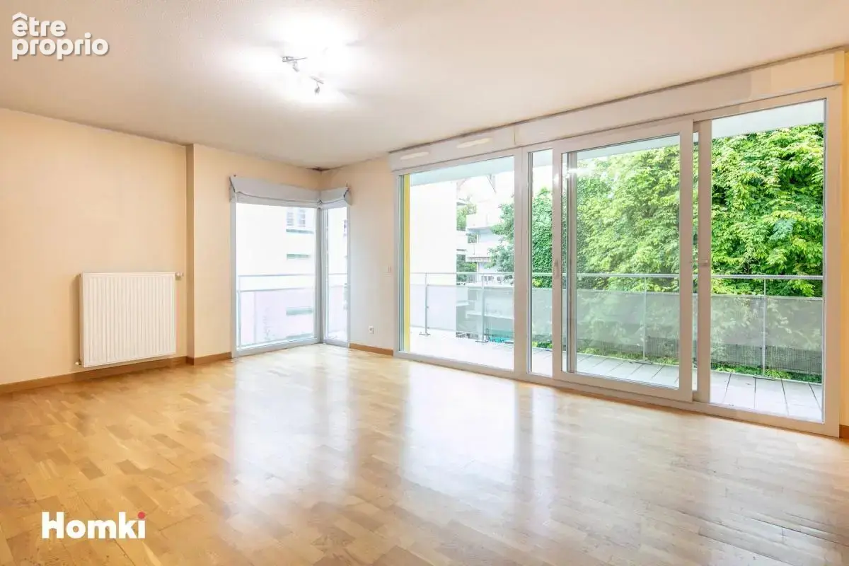 Appartement T4 de 88 m² à Grenoble 38000, Rue des 400 Couverts - photo 2