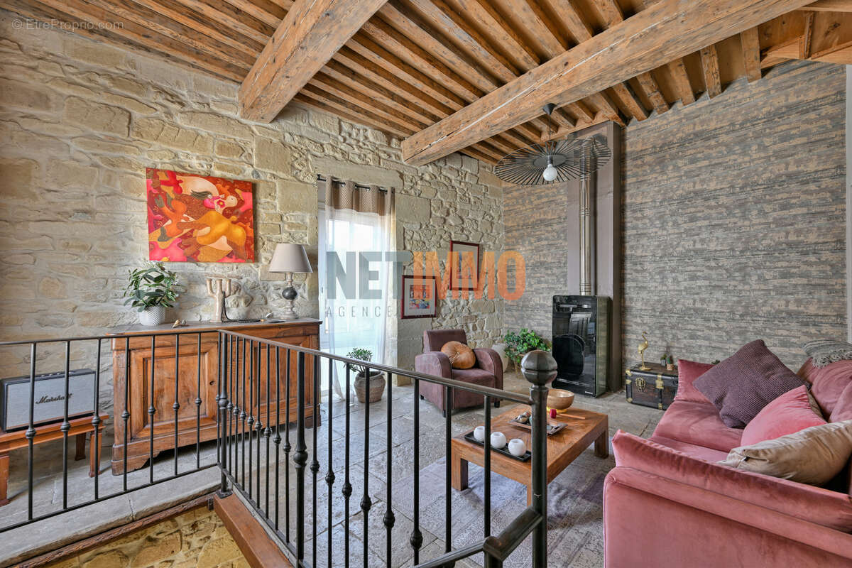 Maison à AIMARGUES