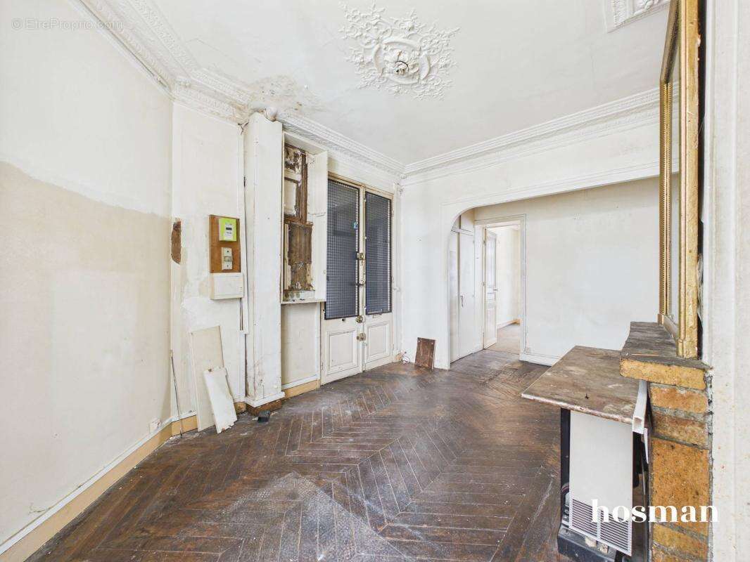 Appartement à PARIS-17E