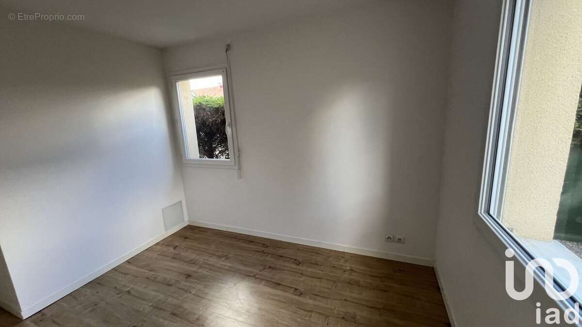 Photo 6 - Appartement à SAINT-GERMAIN-LES-CORBEIL