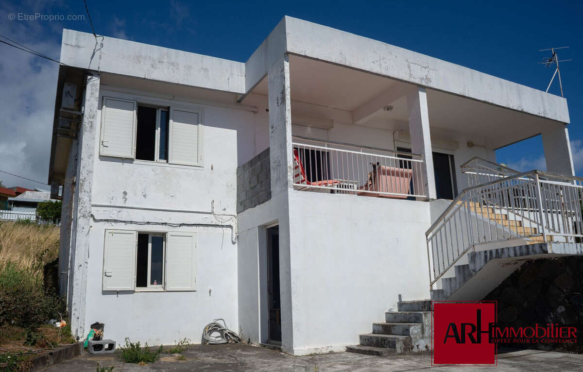 Maison à SAINT-DENIS