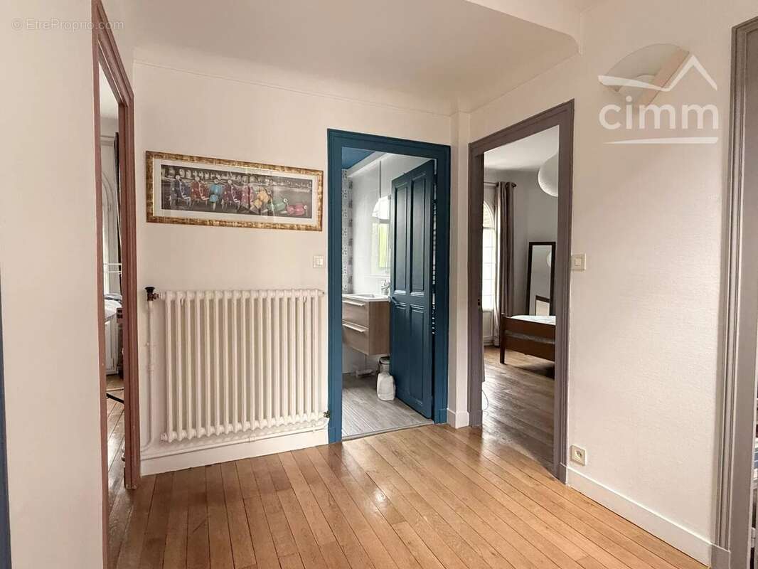 Maison familiale 193 m² avec piscine à débordement – 6 chambres – blois centre-ville - photo 11