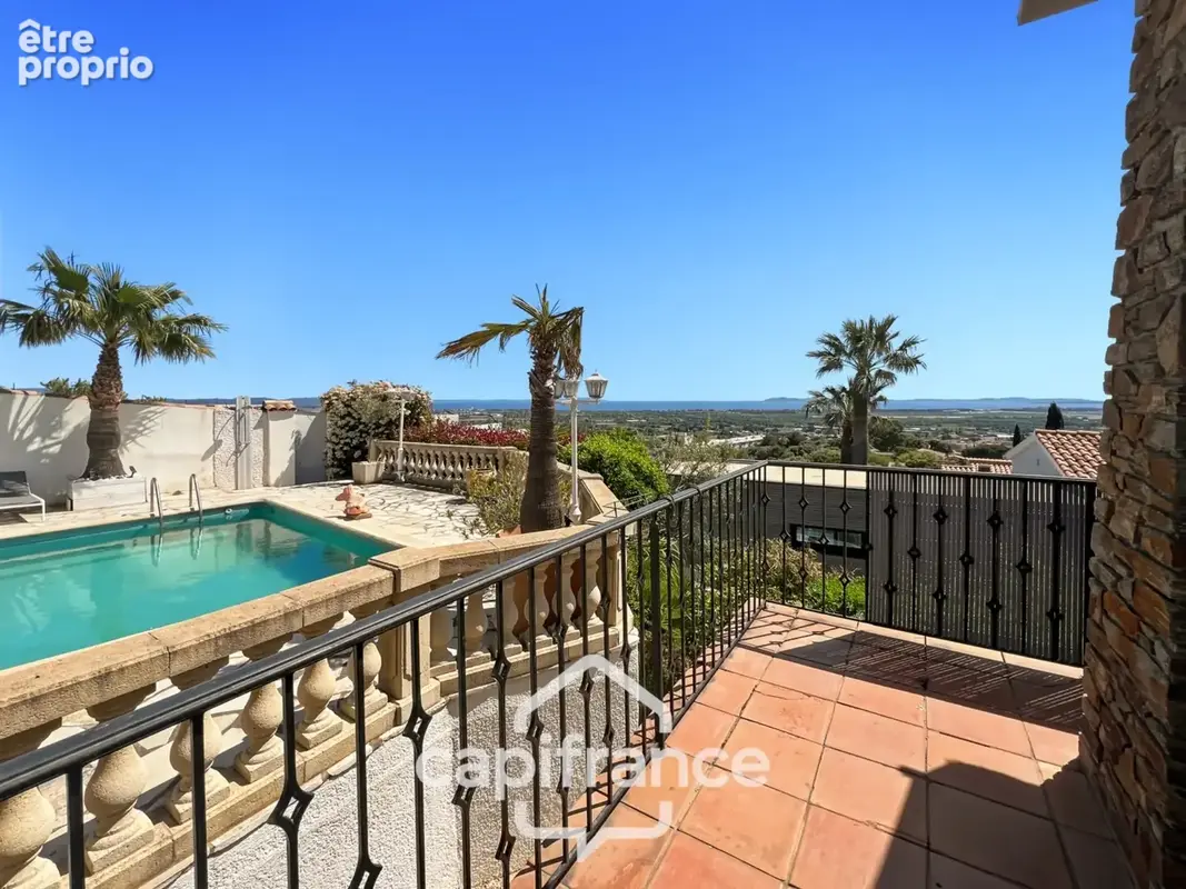 Maison à vendre 8 pièces HYERES (83)- Vue mer panoramique Exceptionnel - Double garage - Ascenseur - photo 42